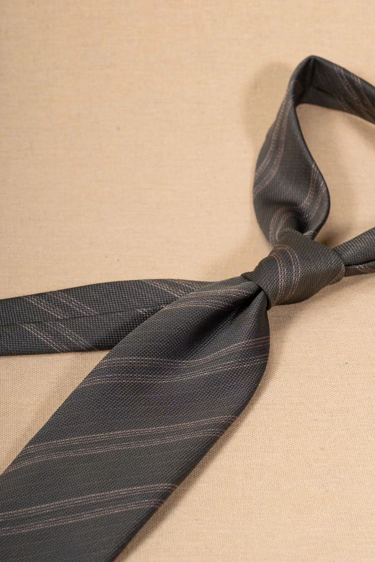 Products: LD-A182 Necktie / Stripes / Business / Wedding / Versatile