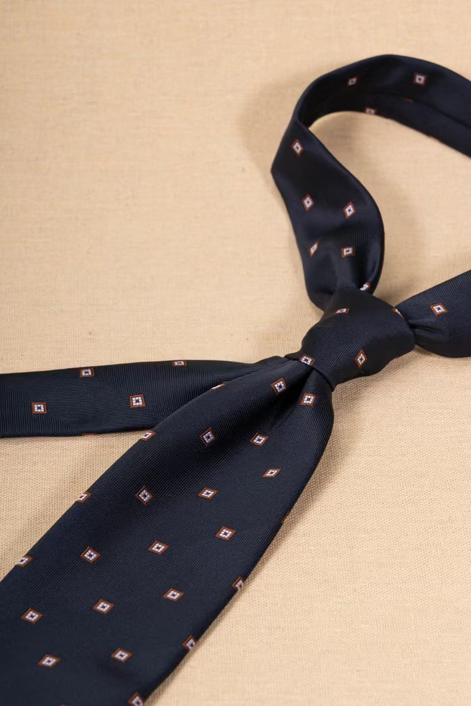 Products: LD-A160 Necktie / Polka dots / Business / Wedding / Versatile