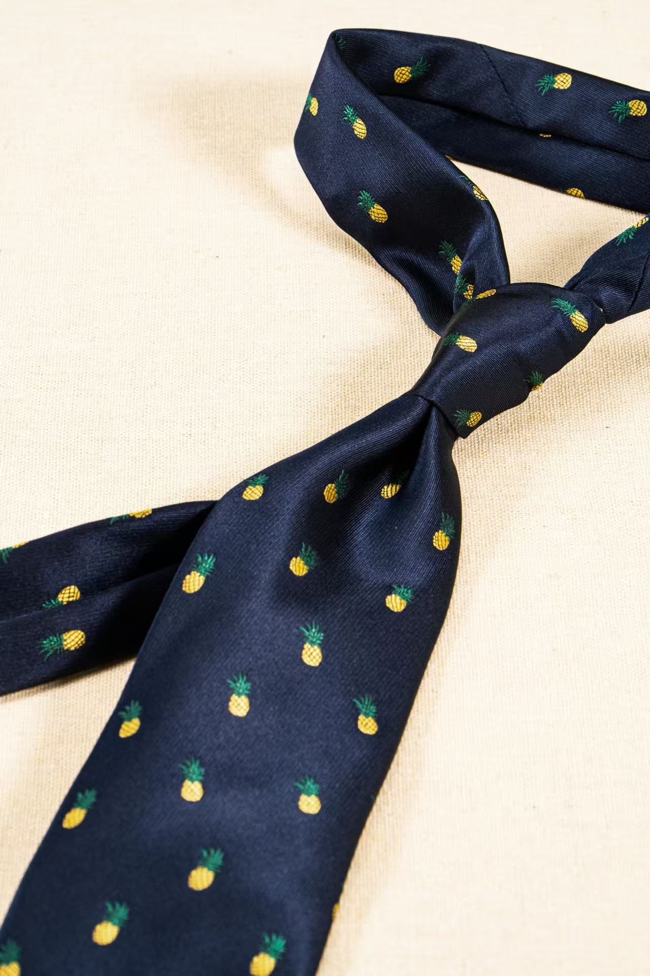 Products: LD-C077 Necktie / Polka dots / Business / Wedding / Versatile