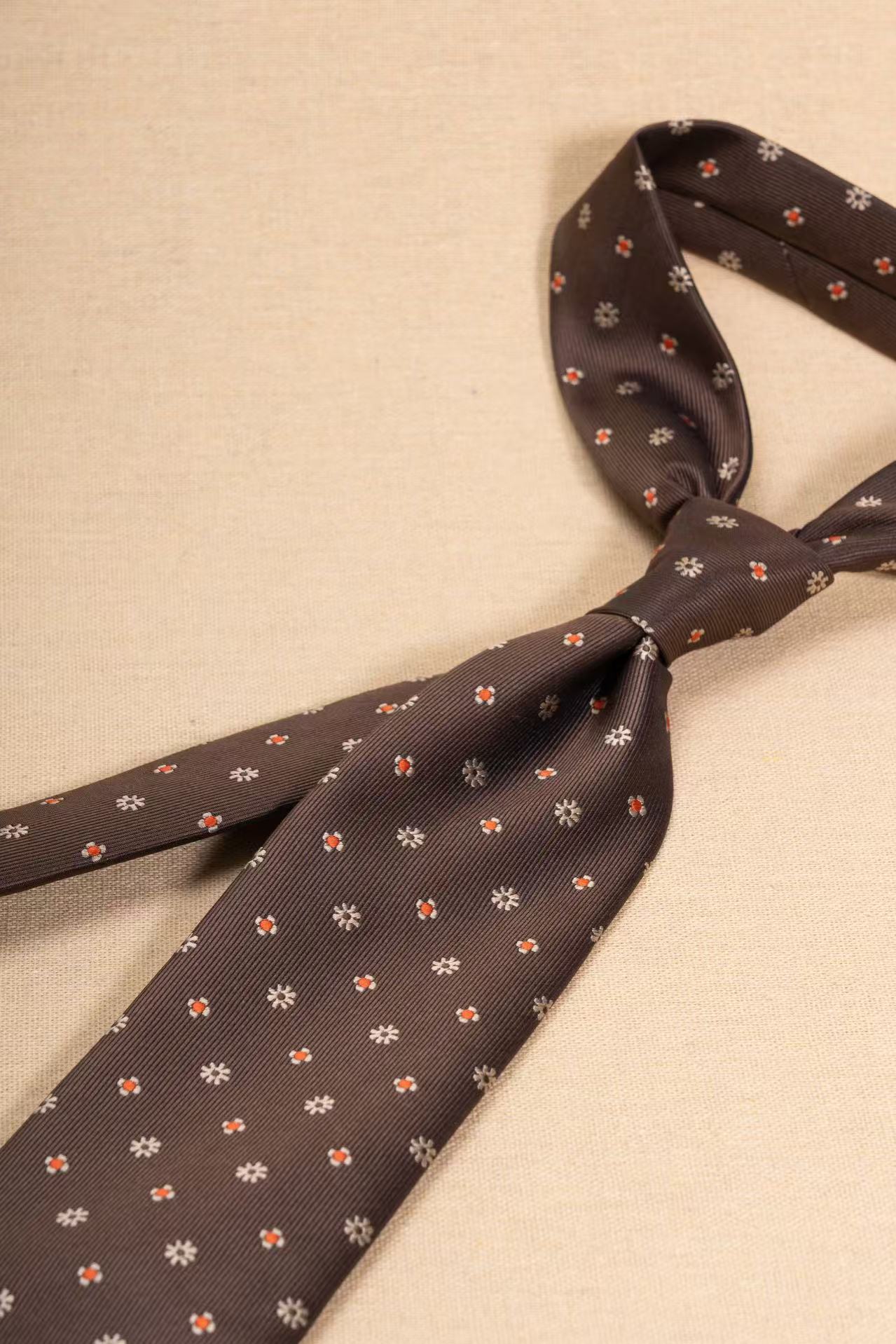 Products: LD-A338 Necktie / Polka dots / Business / Wedding / Versatile