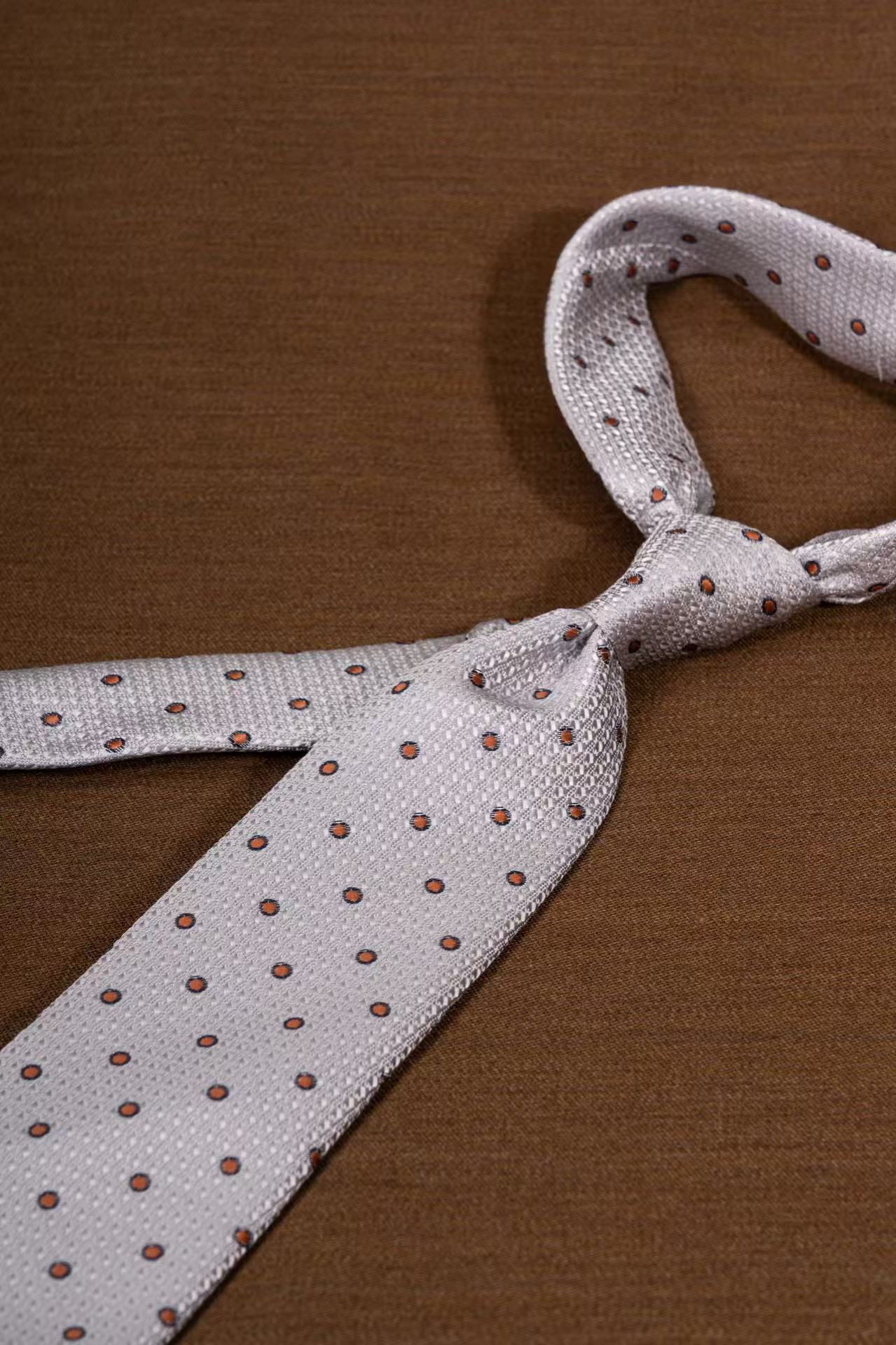 Products: LD-A274 Necktie / Polka dots / Business / Wedding / Versatile