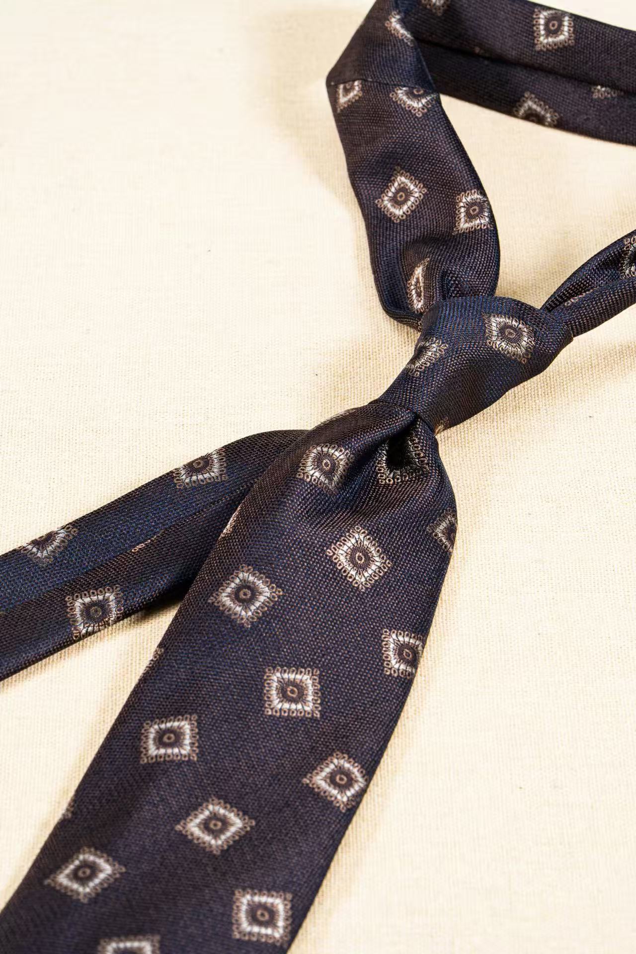 Products: LD-C064 Necktie / Polka dots / Business / Wedding / Versatile