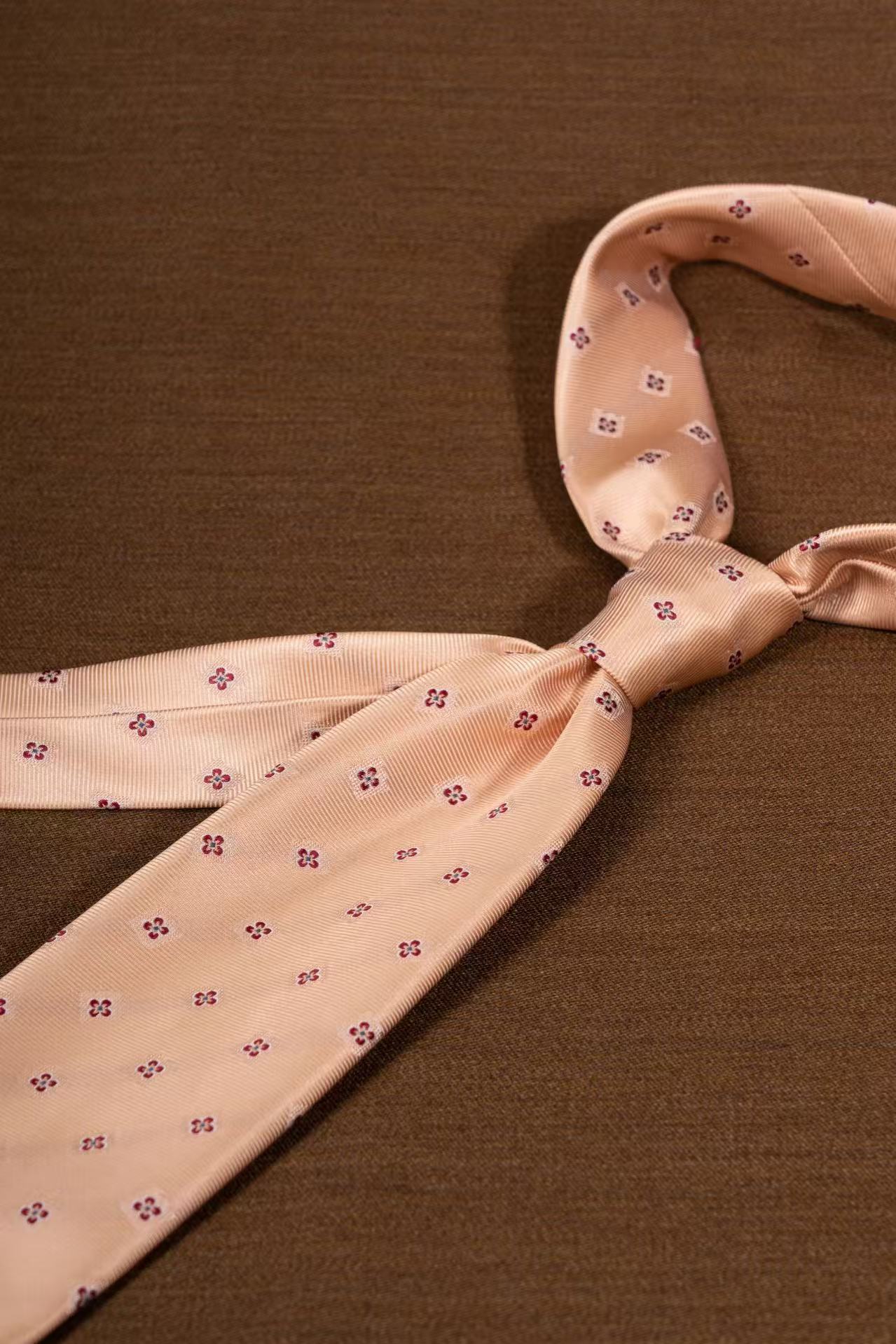 Products: LD-A270 Necktie / Polka dots / Business / Wedding / Versatile