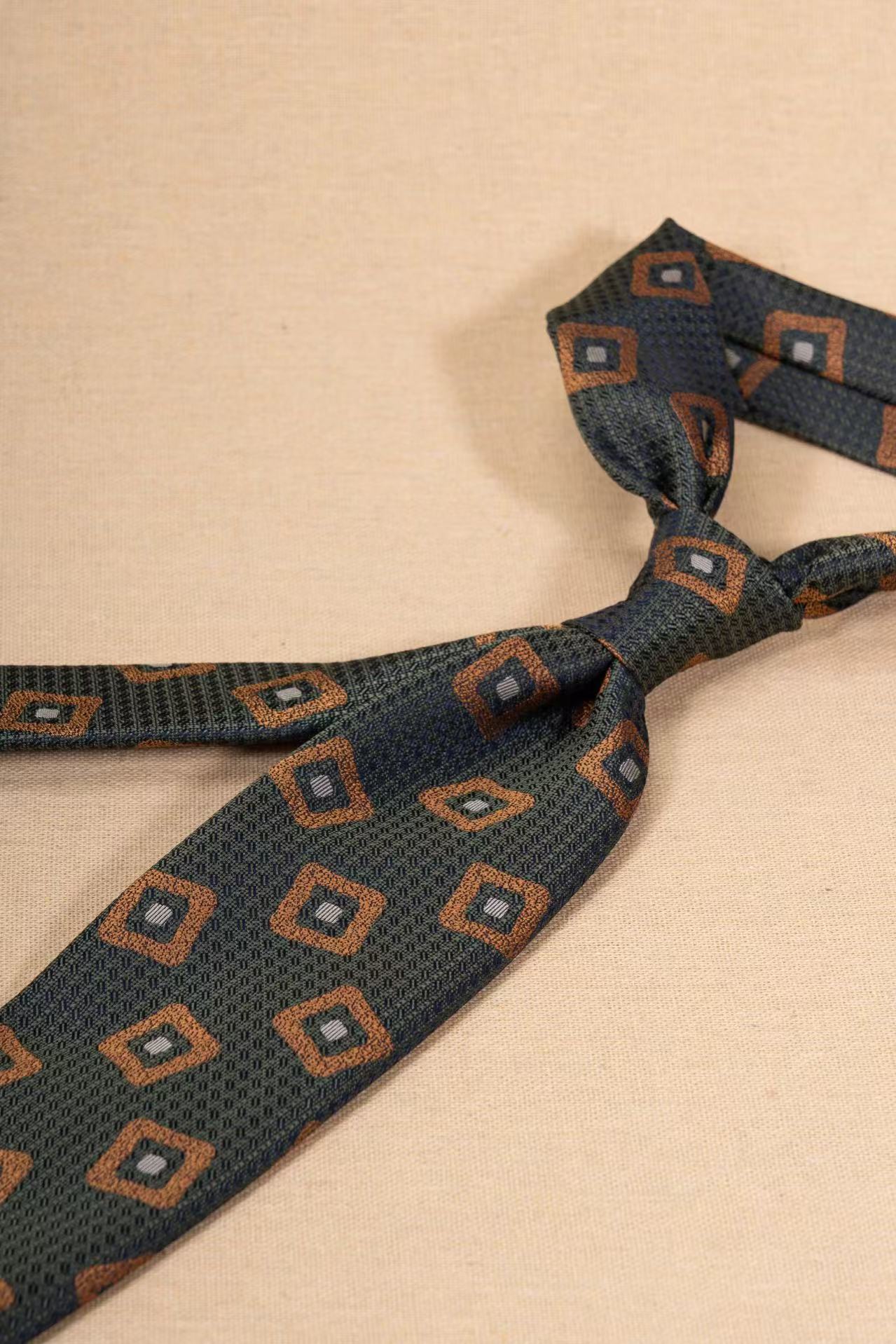Products: LD-A176 Necktie / Polka dots / Business / Wedding / Versatile