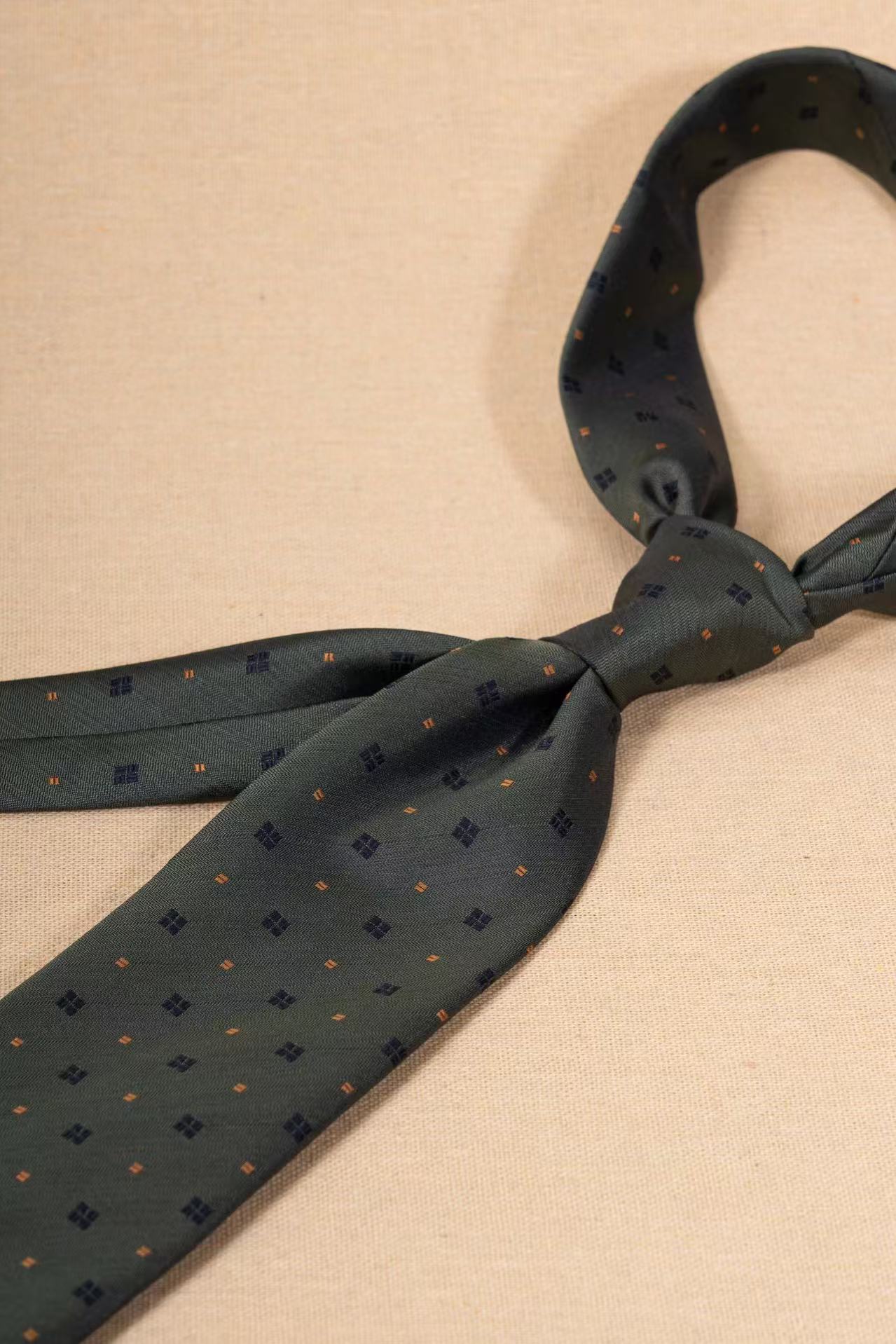 Products: LD-A203 Necktie / Polka dots / Business / Wedding / Versatile