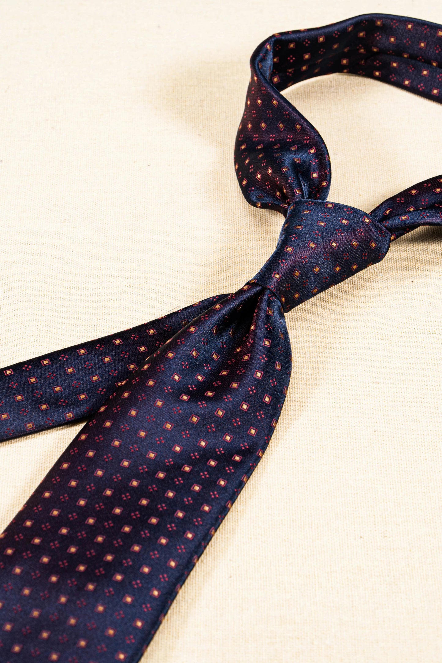 Products: LD-C087 Necktie / Polka dots / Business / Wedding / Versatile