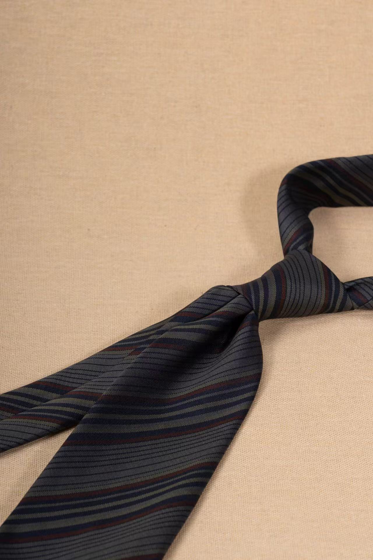 Products: LD-A103 Necktie / Stripes / Business / Wedding / Versatile