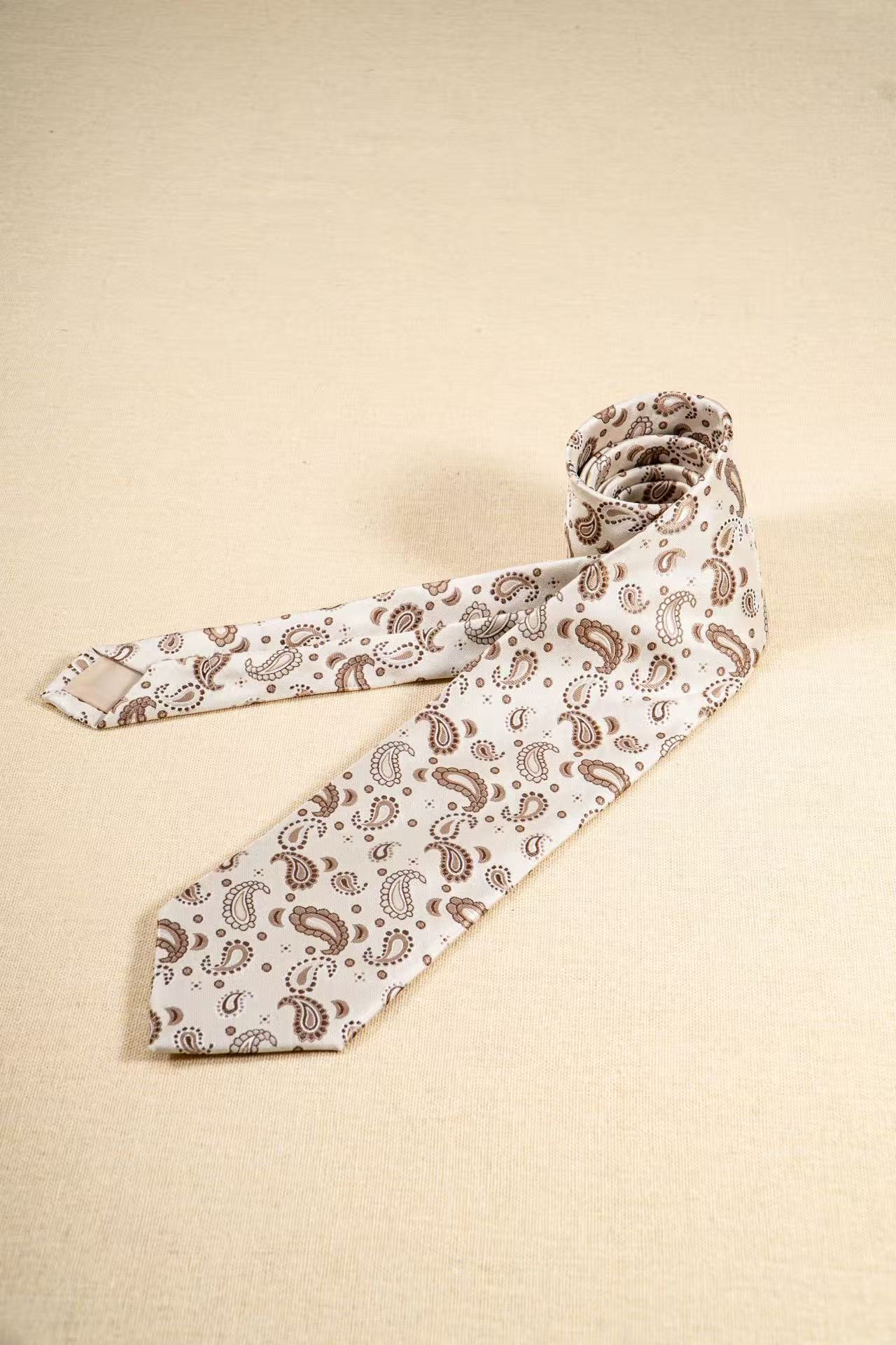 Patterned-Tie
