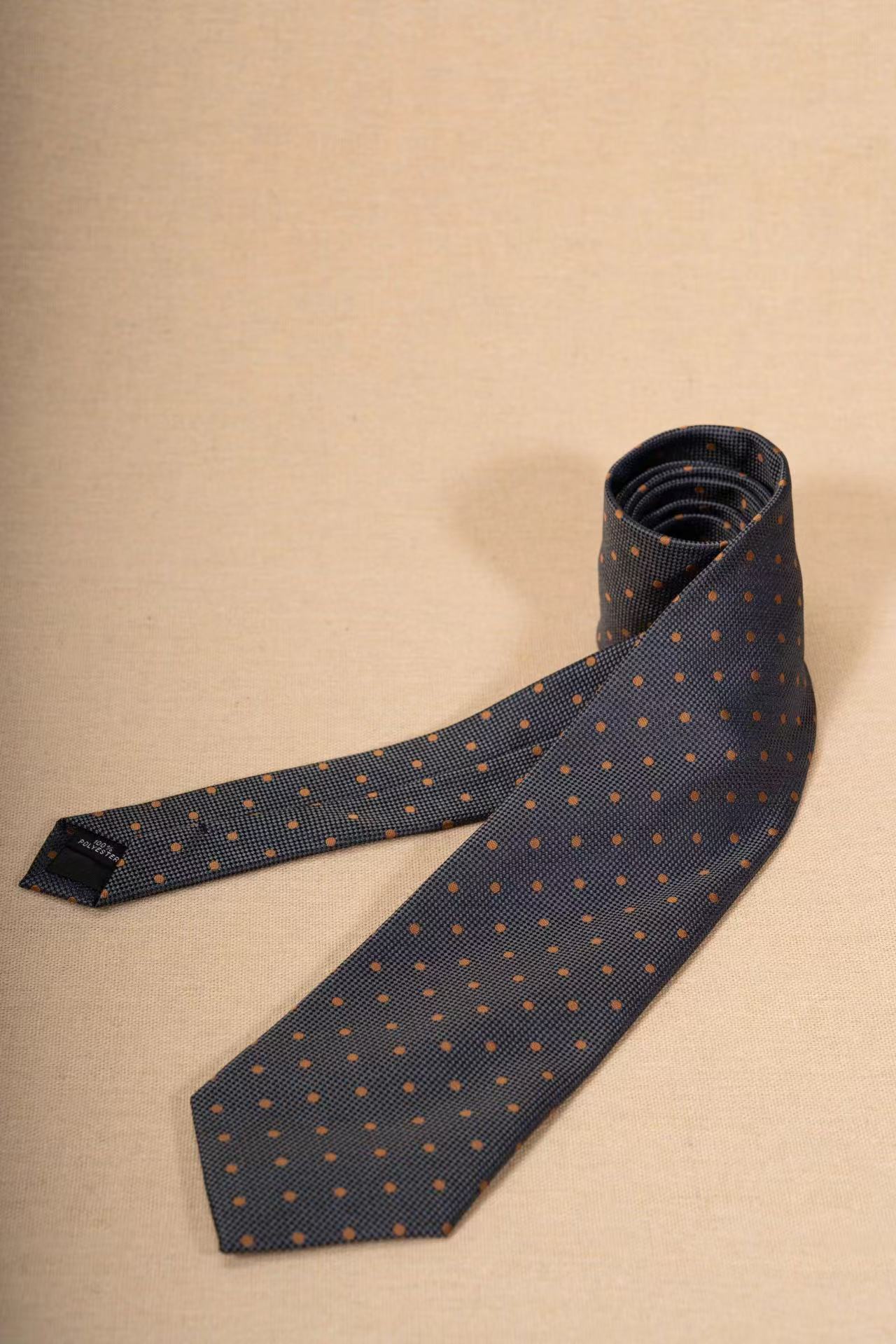 Products: LD-A216 Necktie / Polka dots / Business / Wedding / Versatile