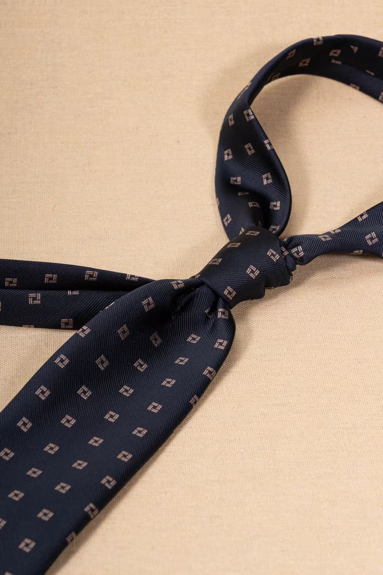 Products: LD-A124 Necktie / Polka dots / Business / Wedding / Versatile