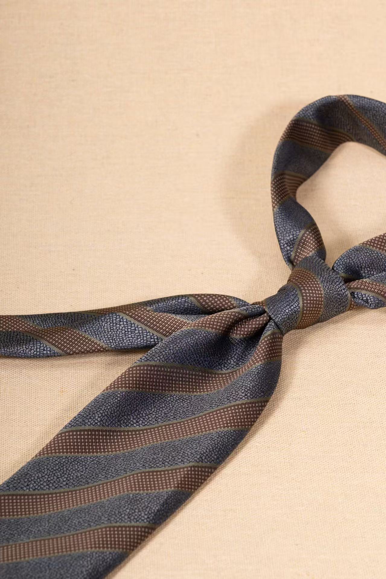 Products: LD-A151 Necktie / Stripes / Business / Wedding / Versatile