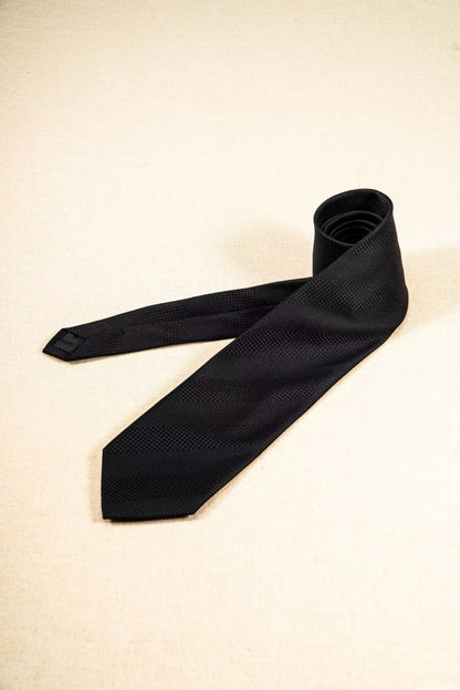 Products: LD-C044 Necktie / Stripes / Business / Wedding / Versatile
