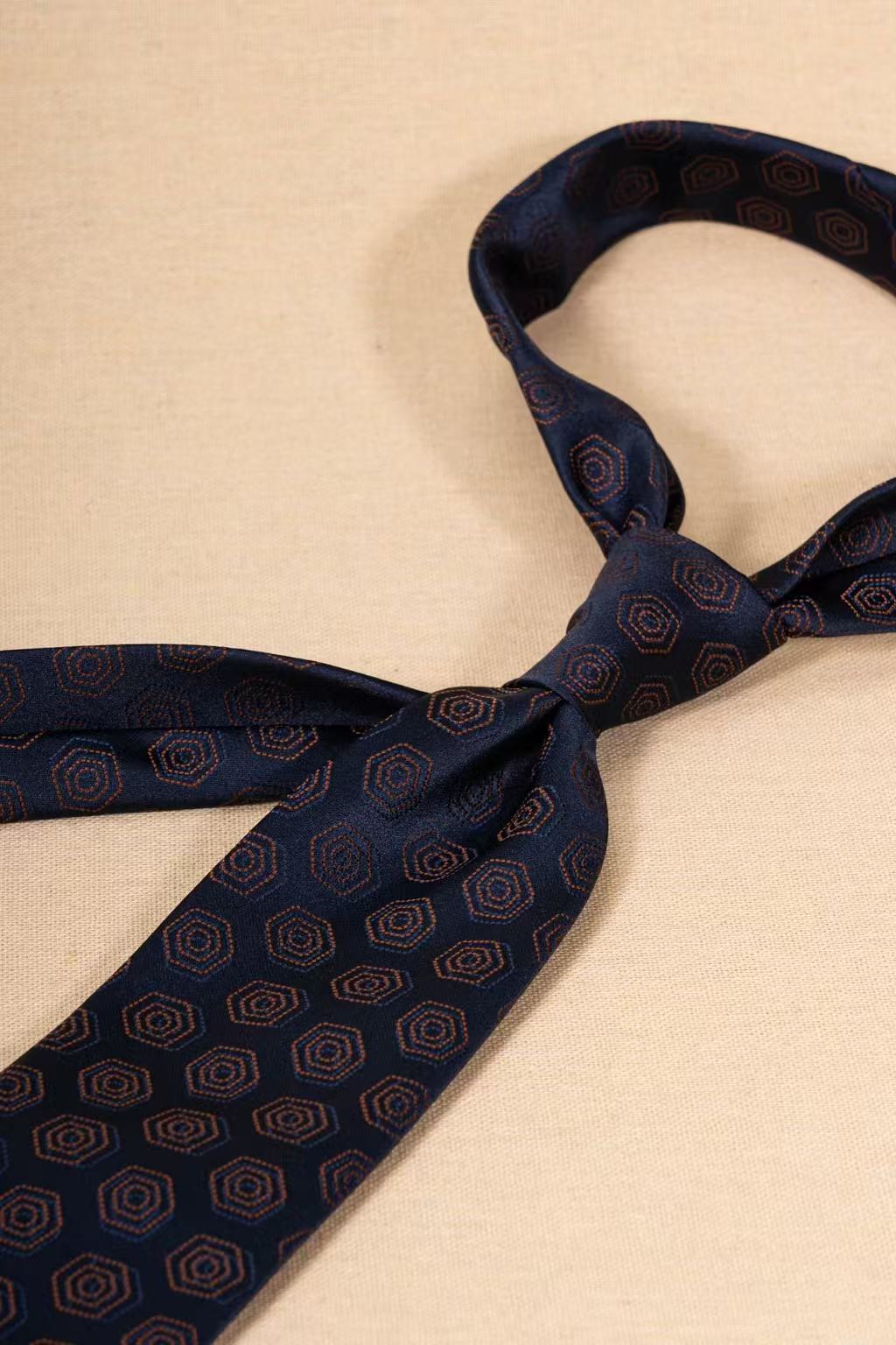 Products: LD-A141 Necktie / Polka dots / Business / Wedding / Versatile