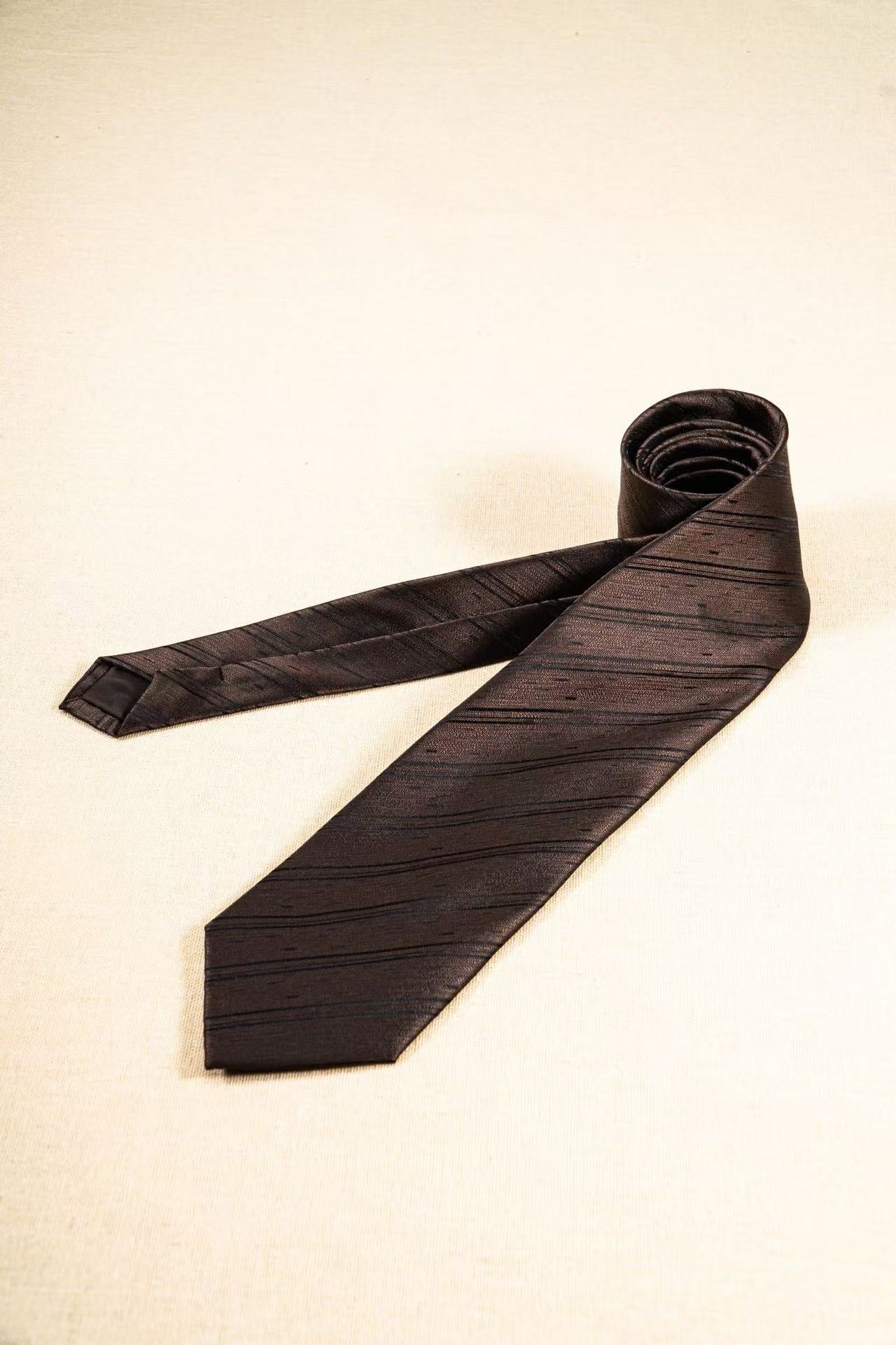 Products: LD-C053 Necktie / Stripes / Business / Wedding / Versatile
