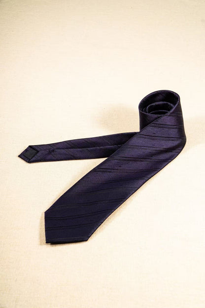 Products: LD-C043 Necktie / Stripes / Business / Wedding / Versatile