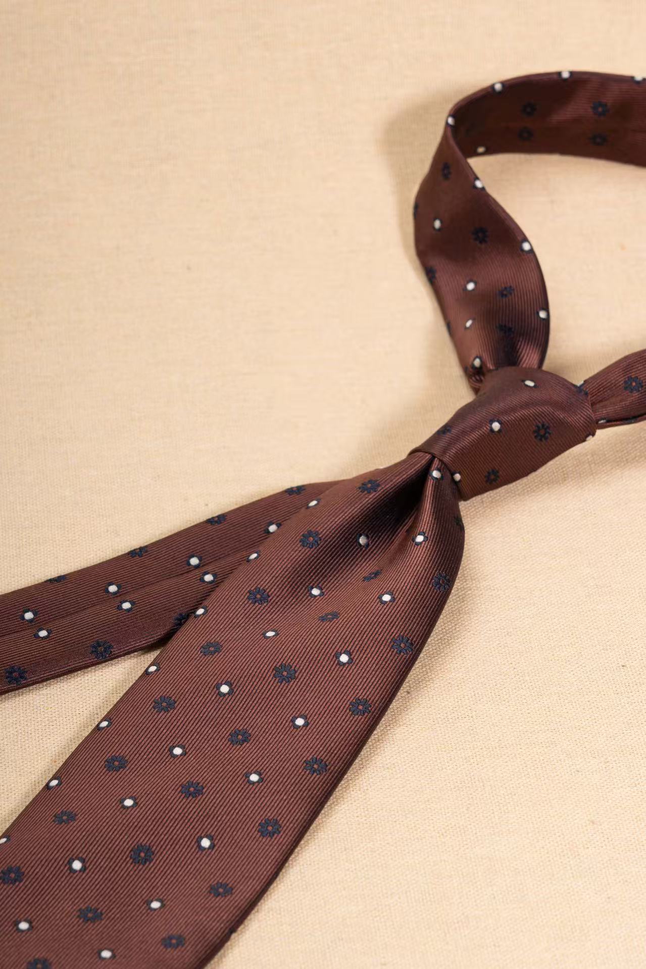 Products: LD-A363 Necktie / Polka dots / Business / Wedding / Versatile