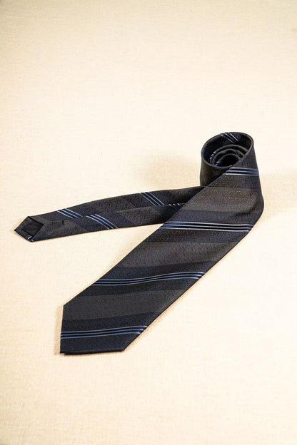 Products: LD-C051 Necktie / Stripes / Business / Wedding / Versatile