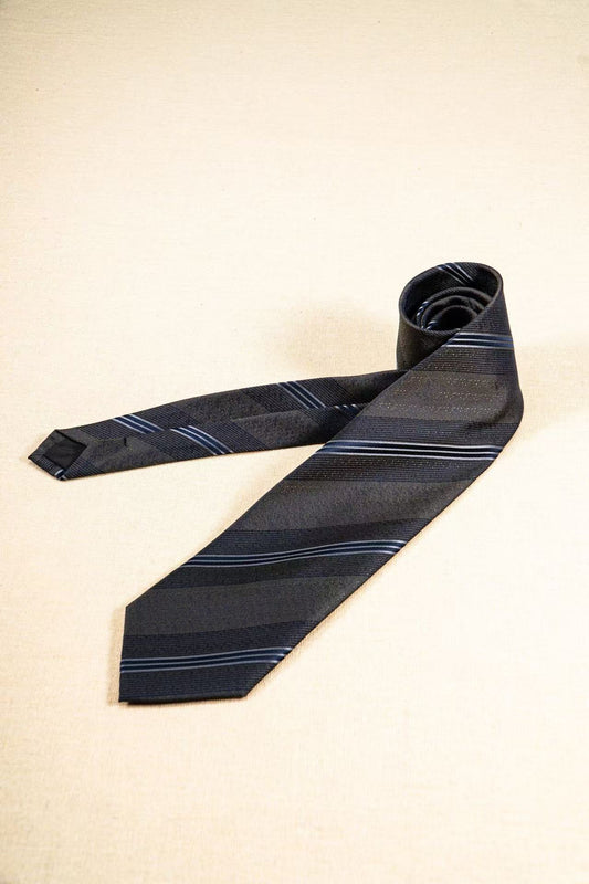 Products: LD-C051 Necktie / Stripes / Business / Wedding / Versatile