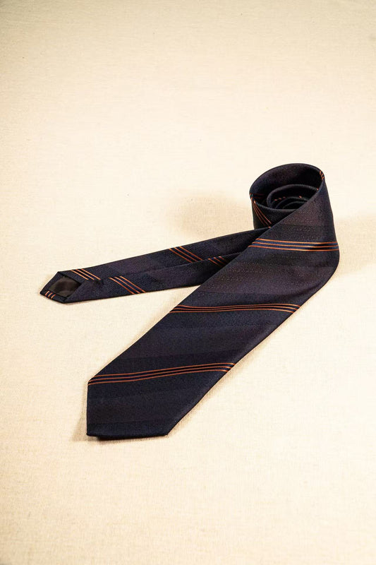 Products: LD-C050 Necktie / Stripes / Business / Wedding / Versatile