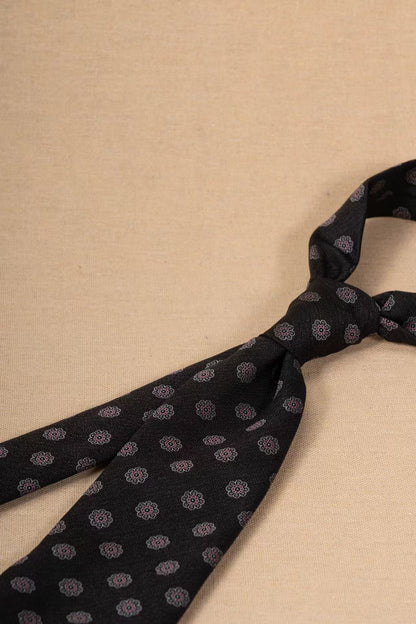 Products: LD-A100 Necktie / Polka dots / Business / Wedding / Versatile