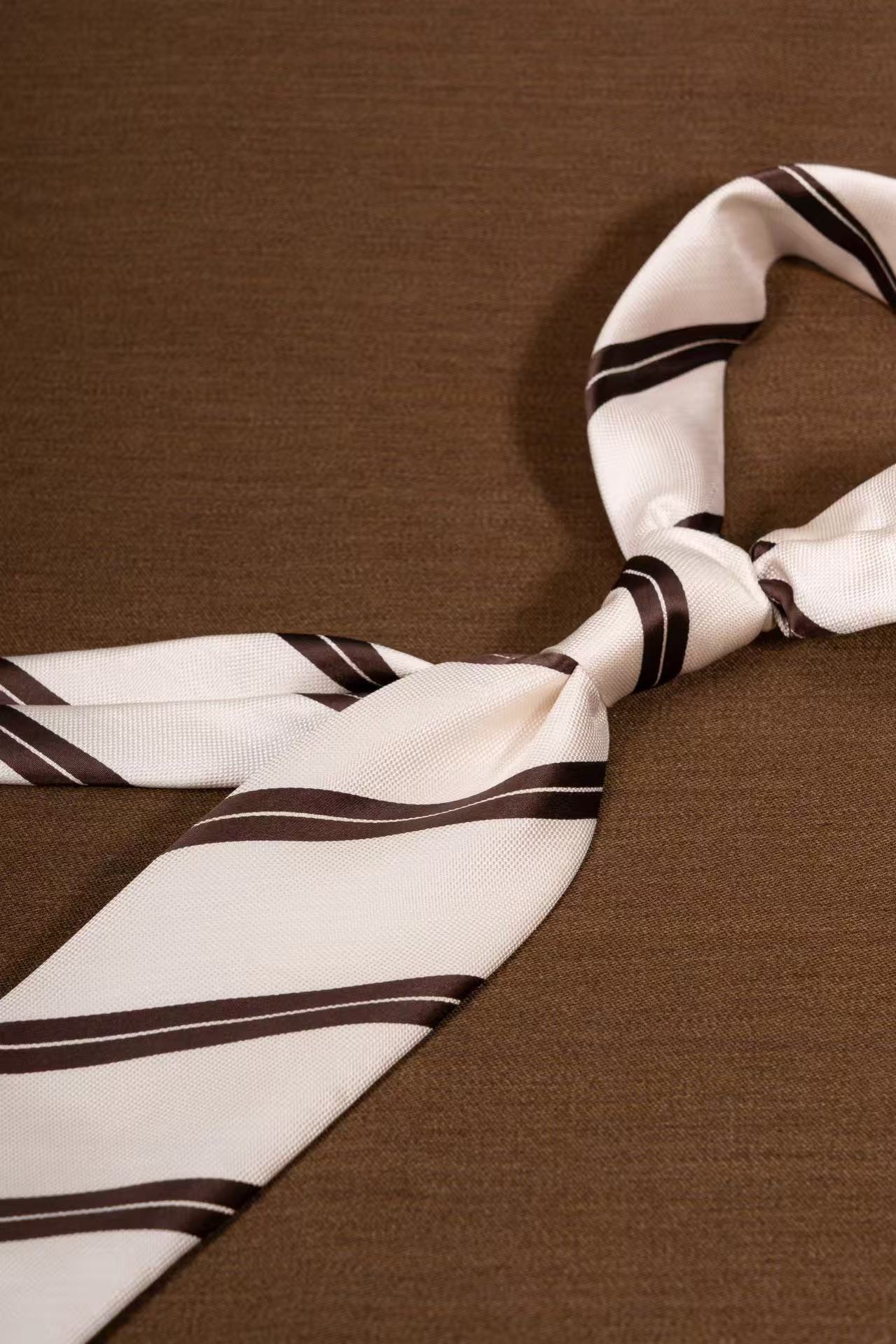 Products: LD-A261 Necktie / Stripes / Business / Wedding / Versatile