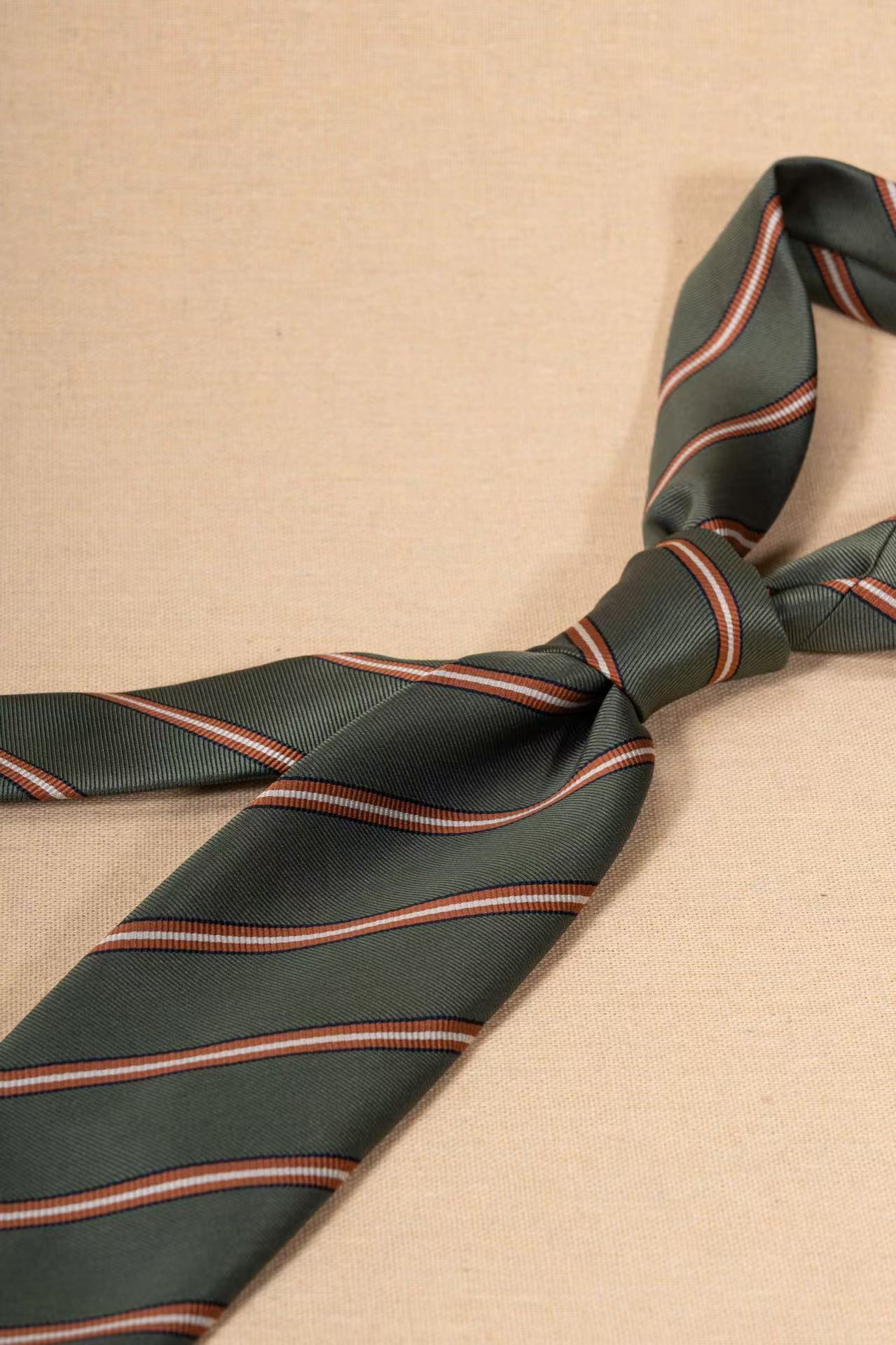 Products: LD-A177 Necktie / Stripes / Business / Wedding / Versatile