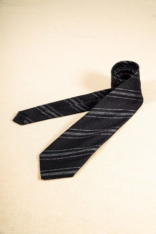 Products: LD-C041 Necktie / Stripes / Business / Wedding / Versatile