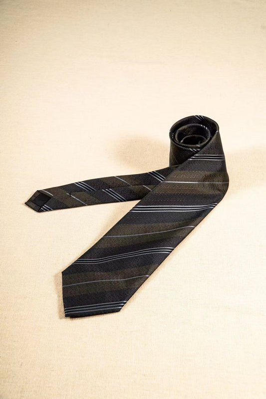Products: LD-C031 Necktie / Stripes / Business / Wedding / Versatile