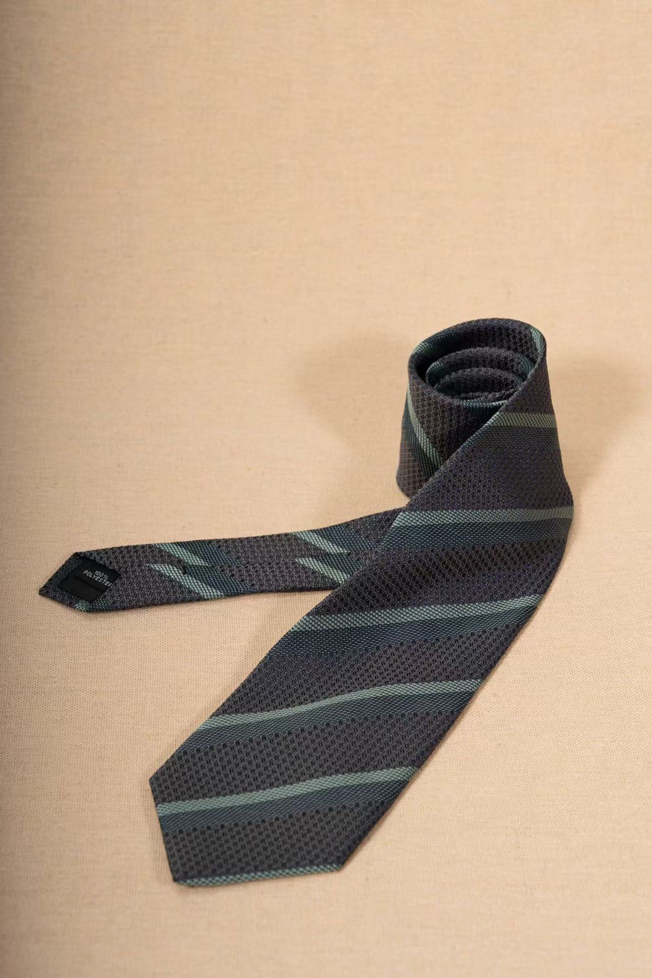 Products: LD-A206 Necktie / Stripes / Business / Wedding / Versatile