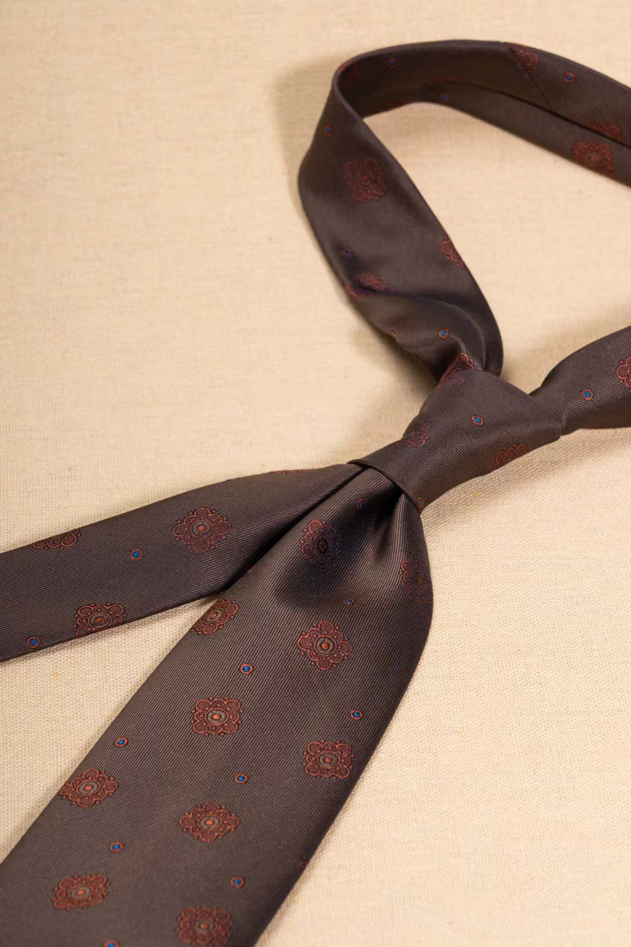 Products: LD-A366 Necktie / Polka dots / Business / Wedding / Versatile