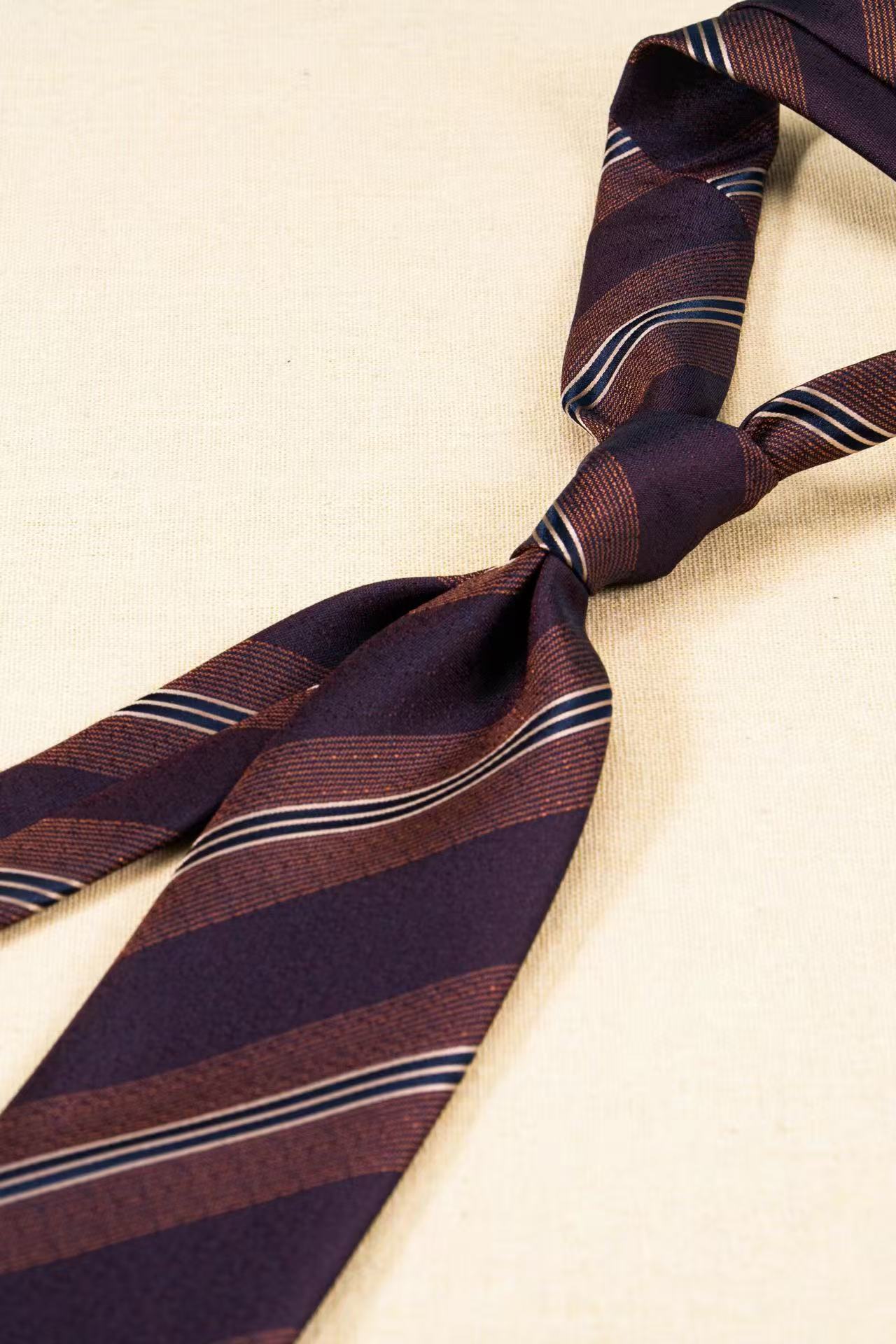 Products: LD-C019 Necktie / Stripes / Business / Wedding / Versatile