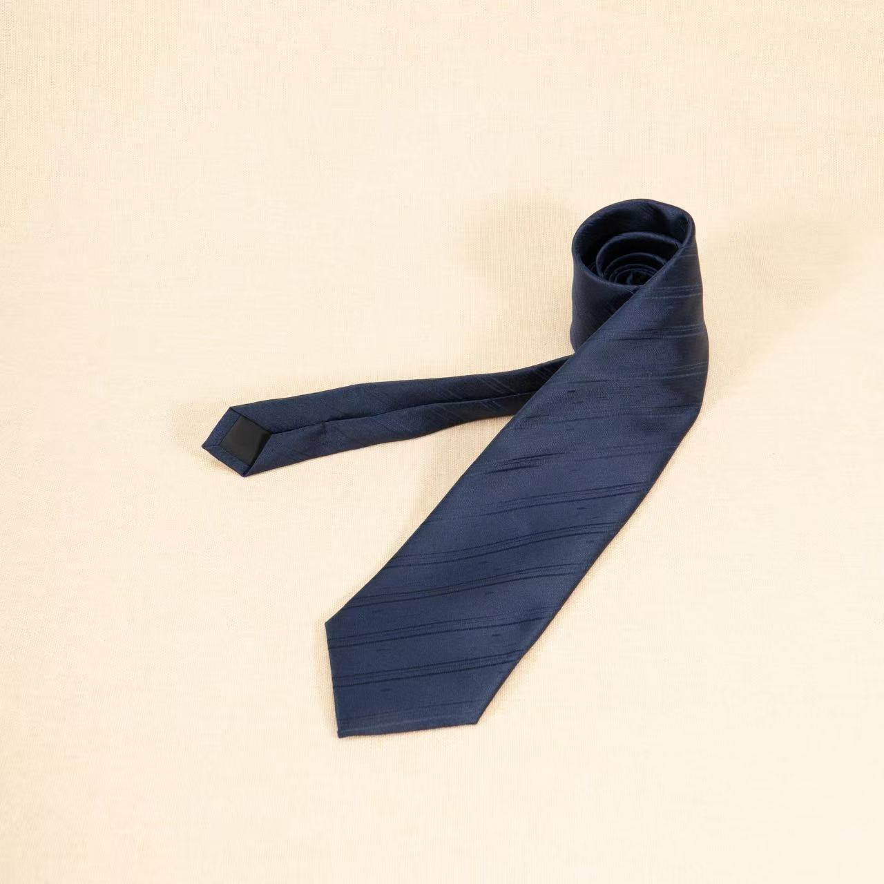 Products: LD-C111 Necktie / Stripes / Business / Wedding / Versatile