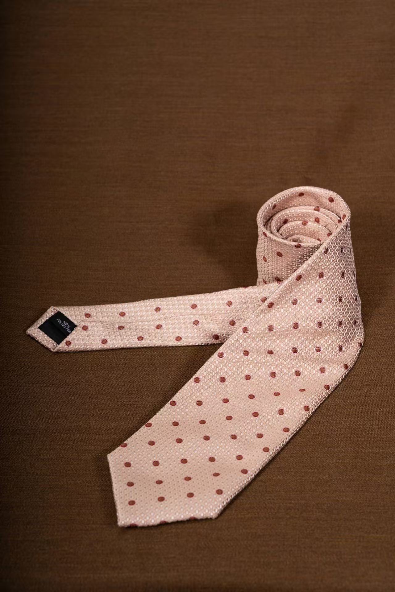 Products: LD-A264 Necktie / Polka dots / Business / Wedding / Versatile