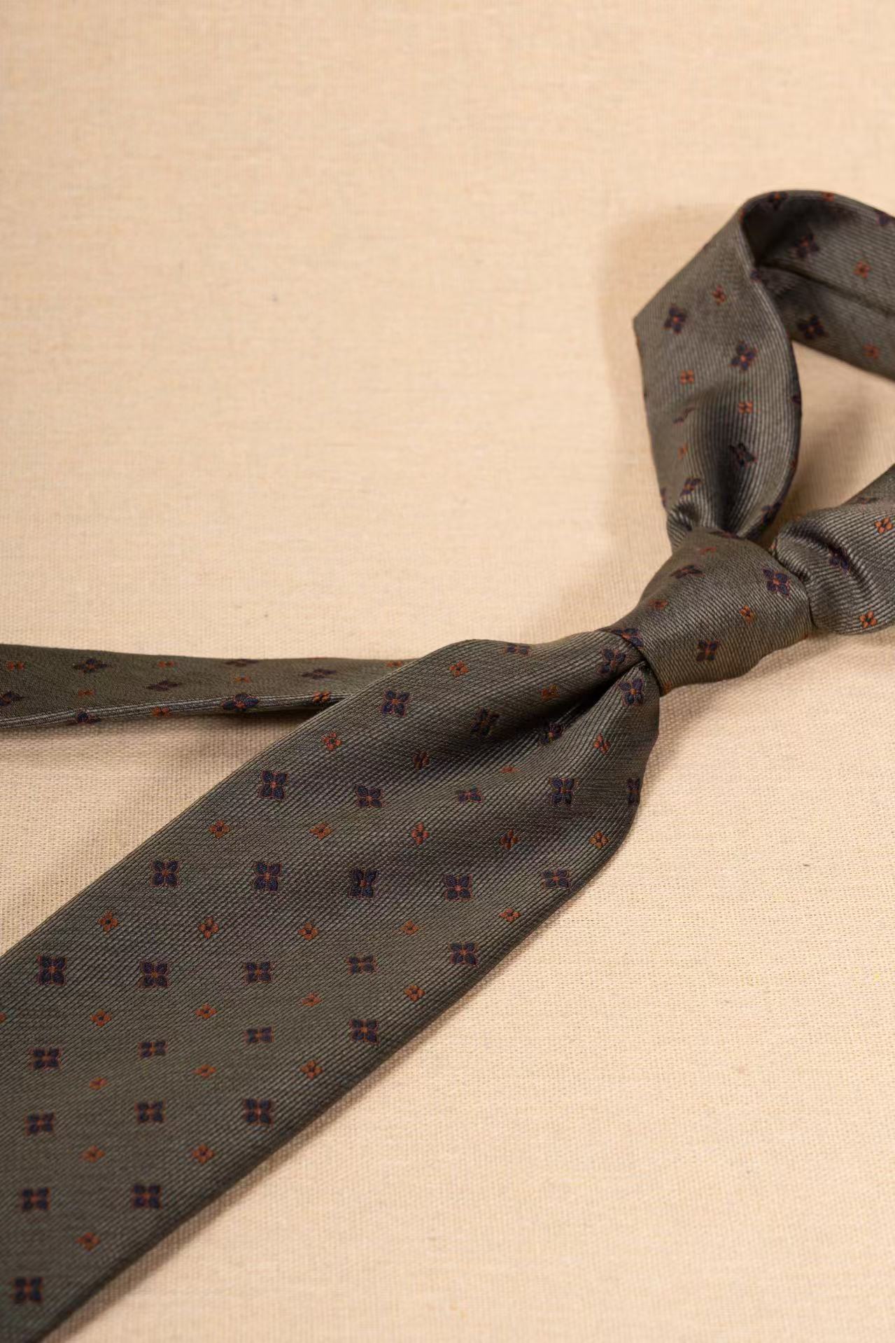Products: LD-A212 Necktie / Polka dots / Business / Wedding / Versatile