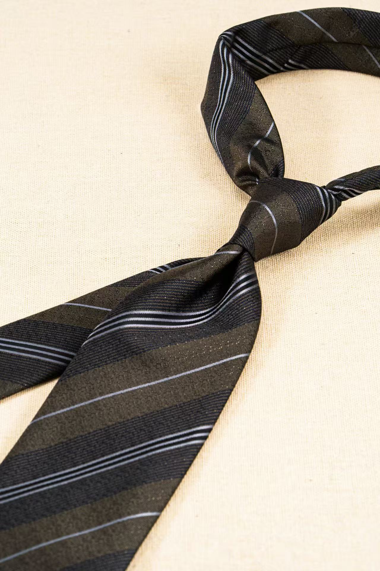 Products: LD-C031 Necktie / Stripes / Business / Wedding / Versatile