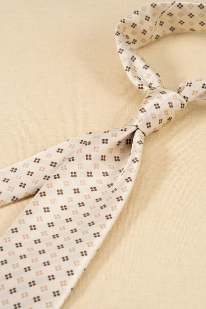 Products: LD-C011 Necktie / Polka dots / Business / Wedding / Versatile