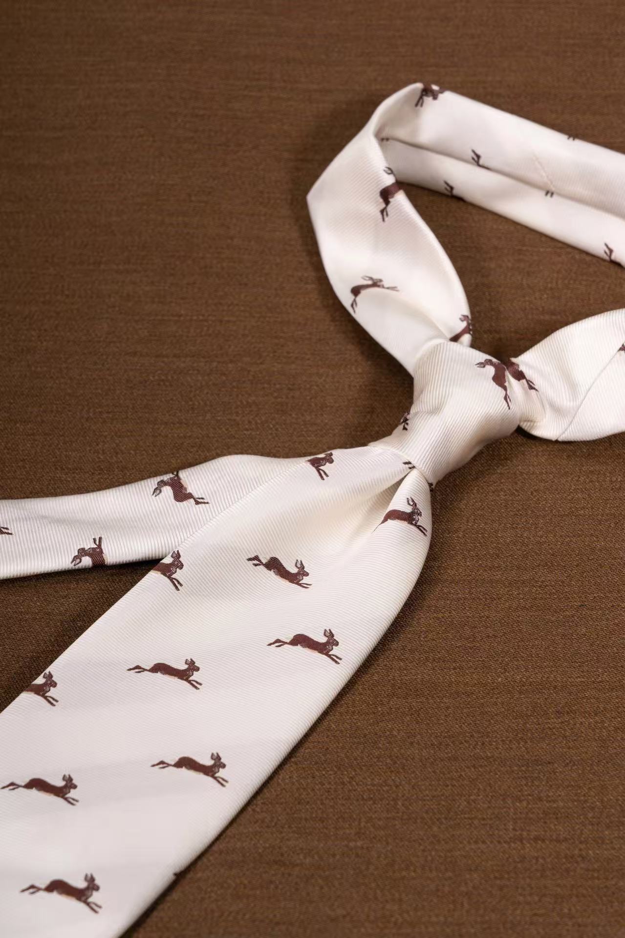 Products: LD-A237 Necktie / Animals / Business / Wedding / Versatile