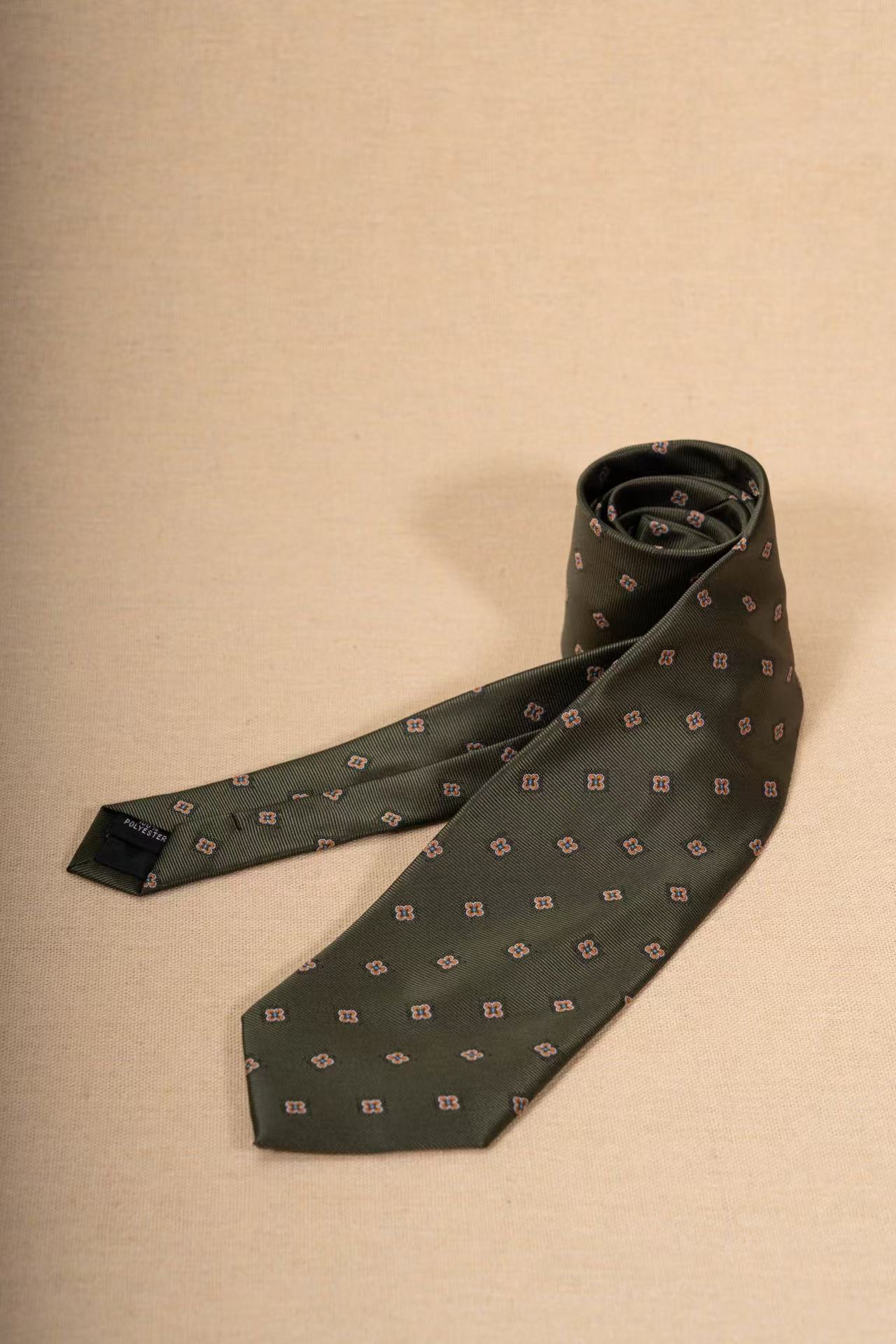 Products: LD-A187 Necktie / Polka dots / Business / Wedding / Versatile