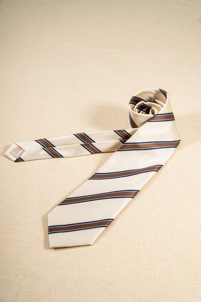 Products: LD-C048 Necktie / Stripes / Business / Wedding / Versatile