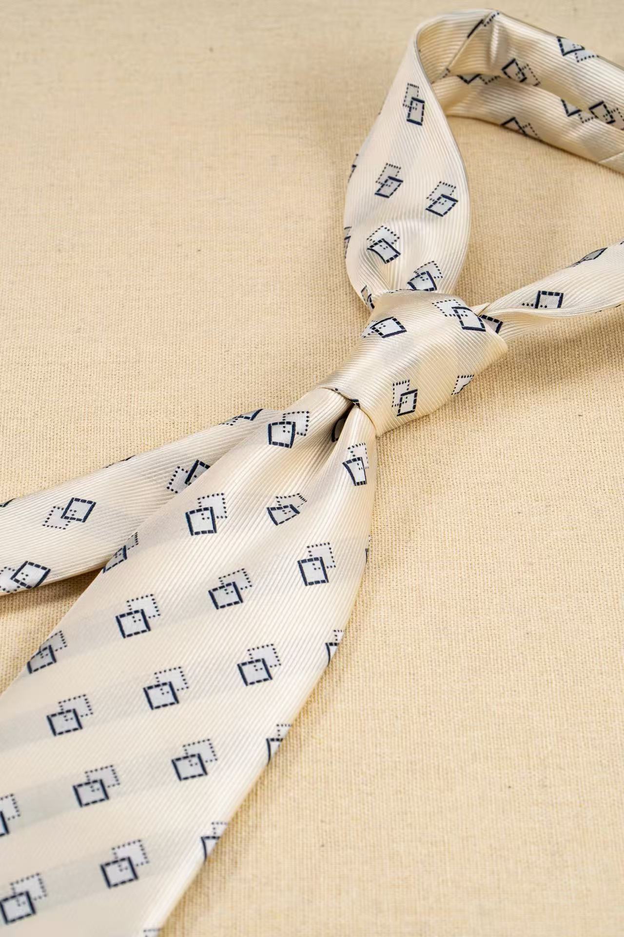 Products: LD-A27 Necktie / Polka dots / Business / Wedding / Versatile