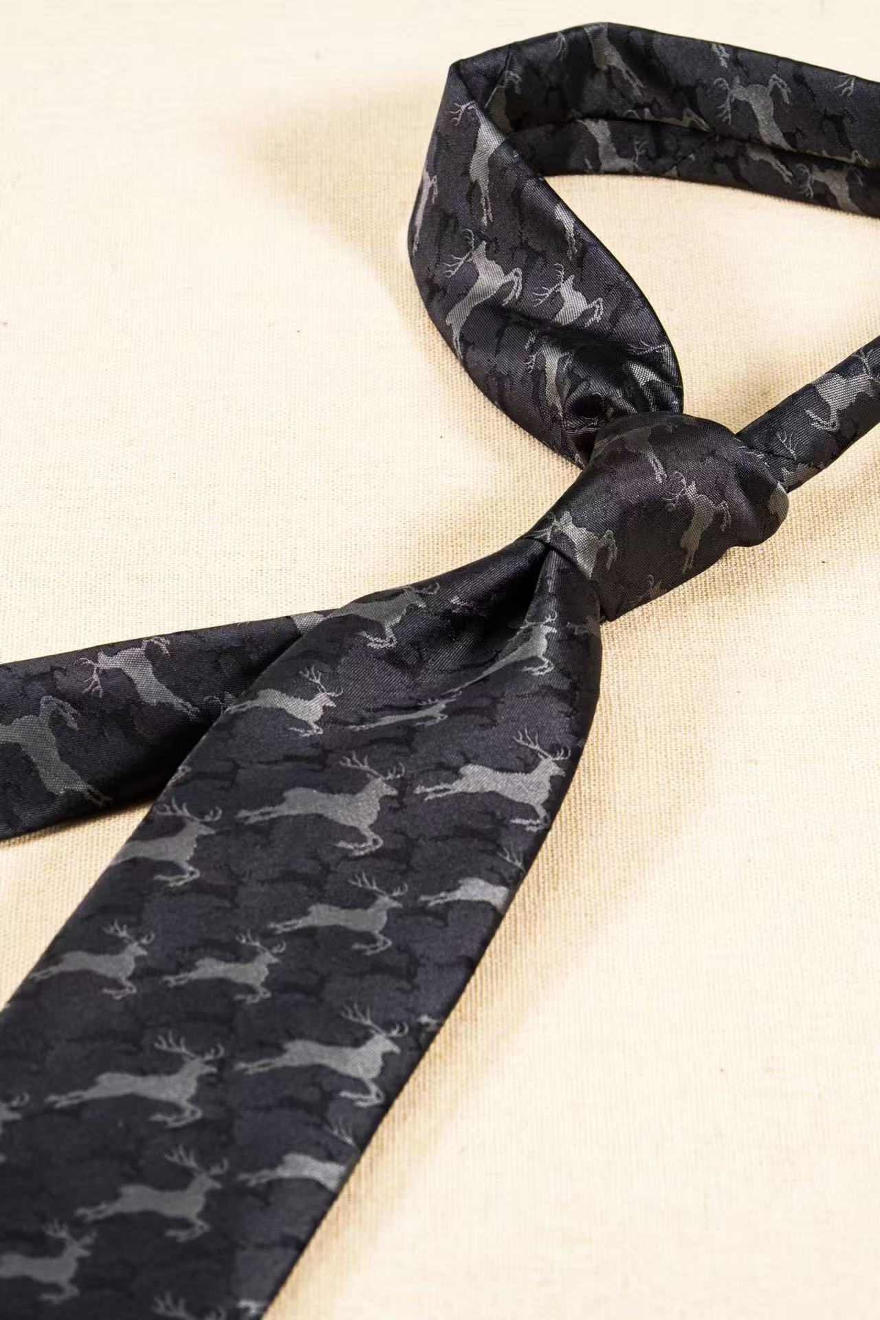 Products: LD-C066 Necktie / Animals / Business / Wedding / Versatile