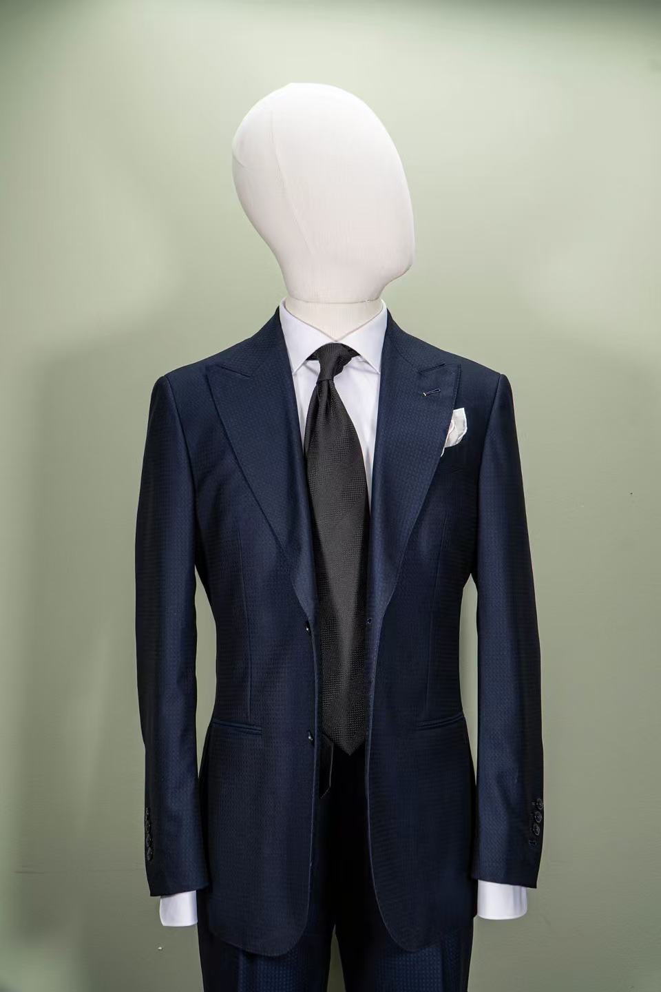 Products: LD-C044 Necktie / Stripes / Business / Wedding / Versatile