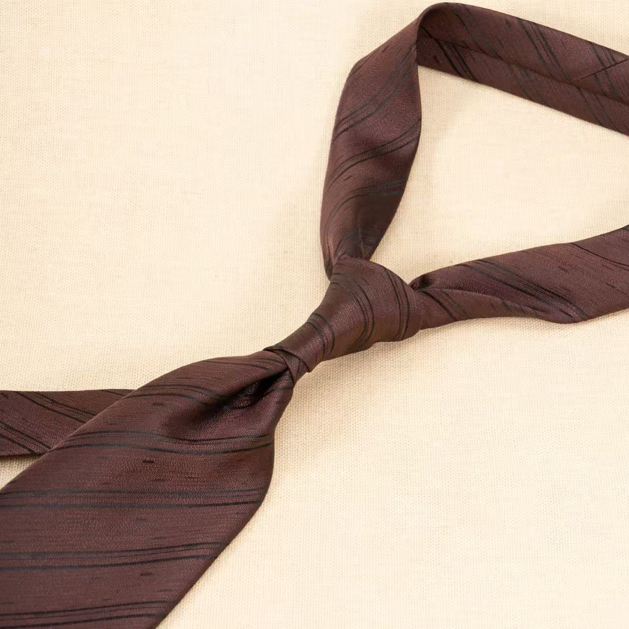 Products: LD-C112 Necktie / Stripes / Business / Wedding / Versatile