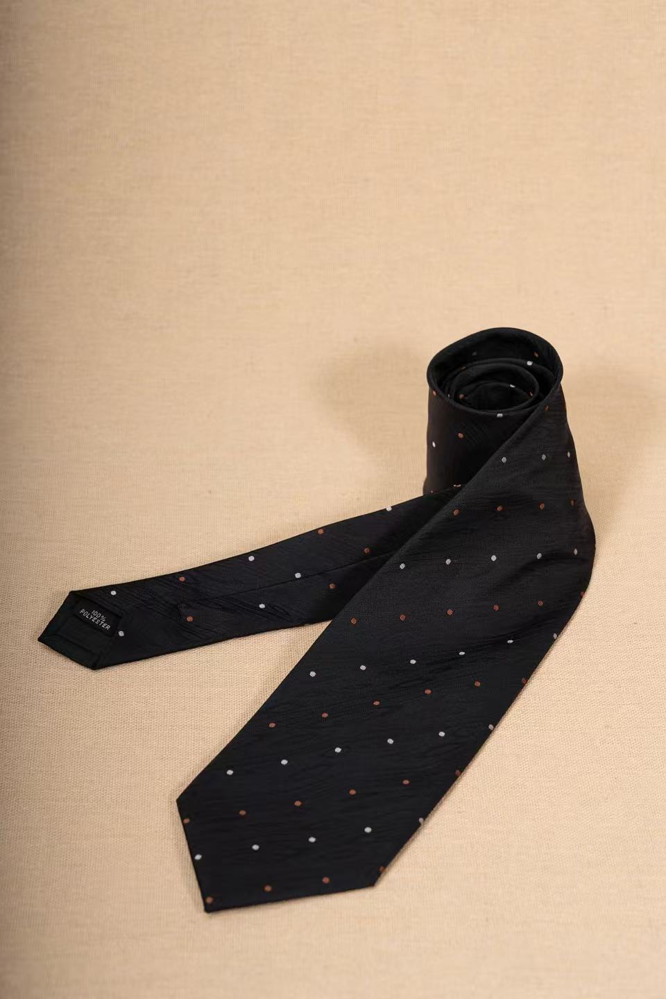 Products: LD-A156 Necktie / Polka dots / Business / Wedding / Versatile