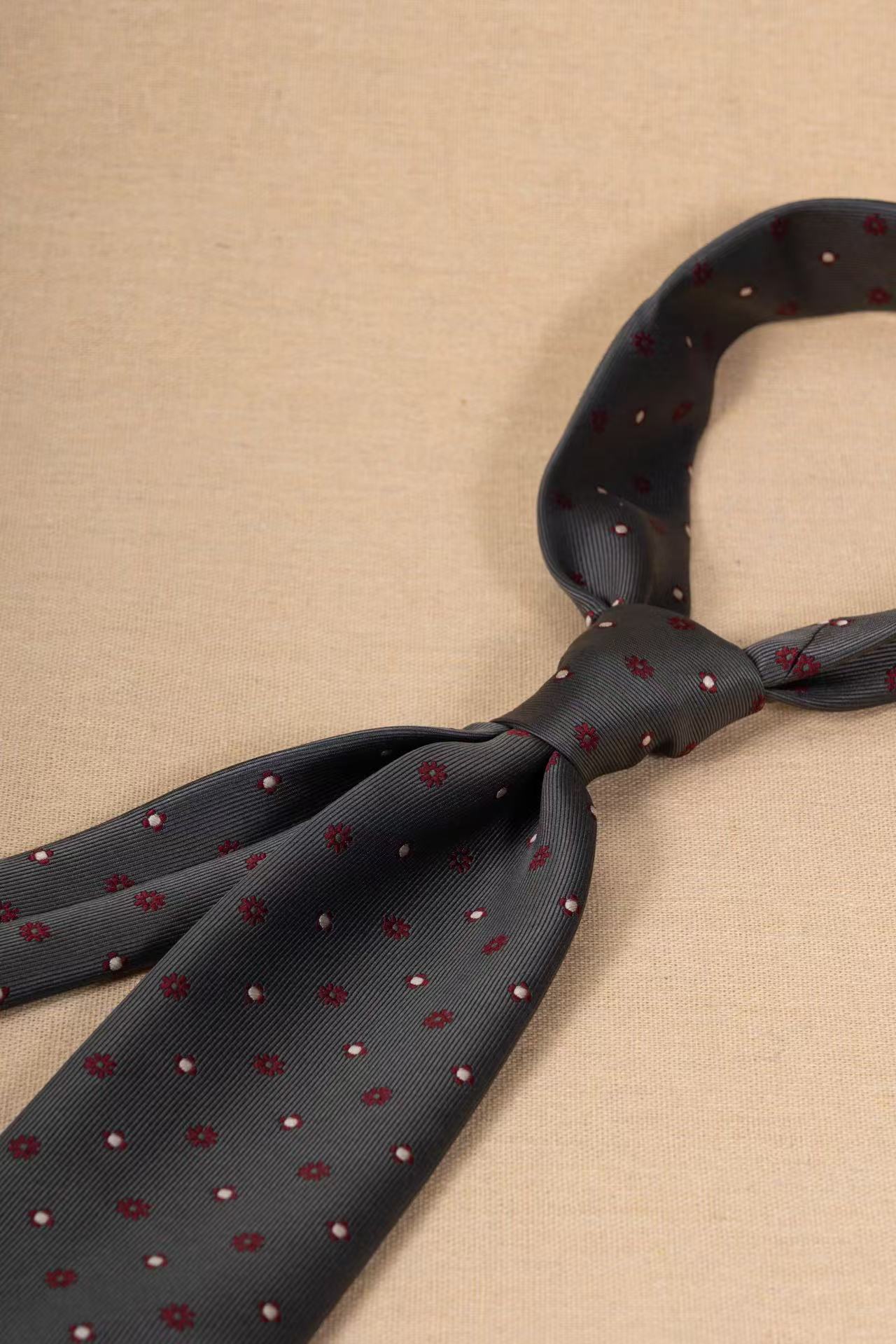 Products: LD-A79 Necktie / Polka dots / Business / Wedding / Versatile