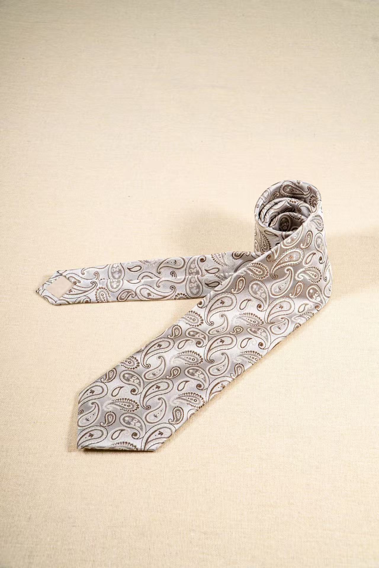 Products: LD-C075 Necktie / Pattern / Business / Wedding / Versatile