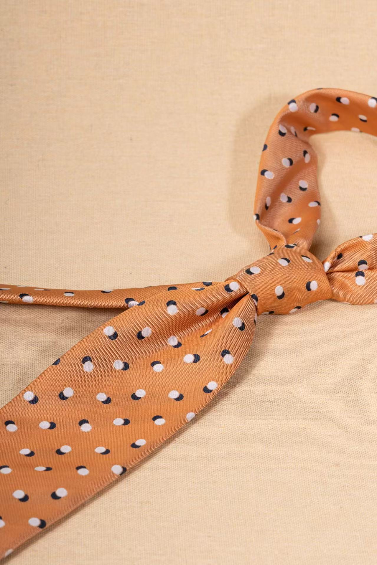 Products: LD-A318 Necktie / Polka dots / Business / Wedding / Versatile