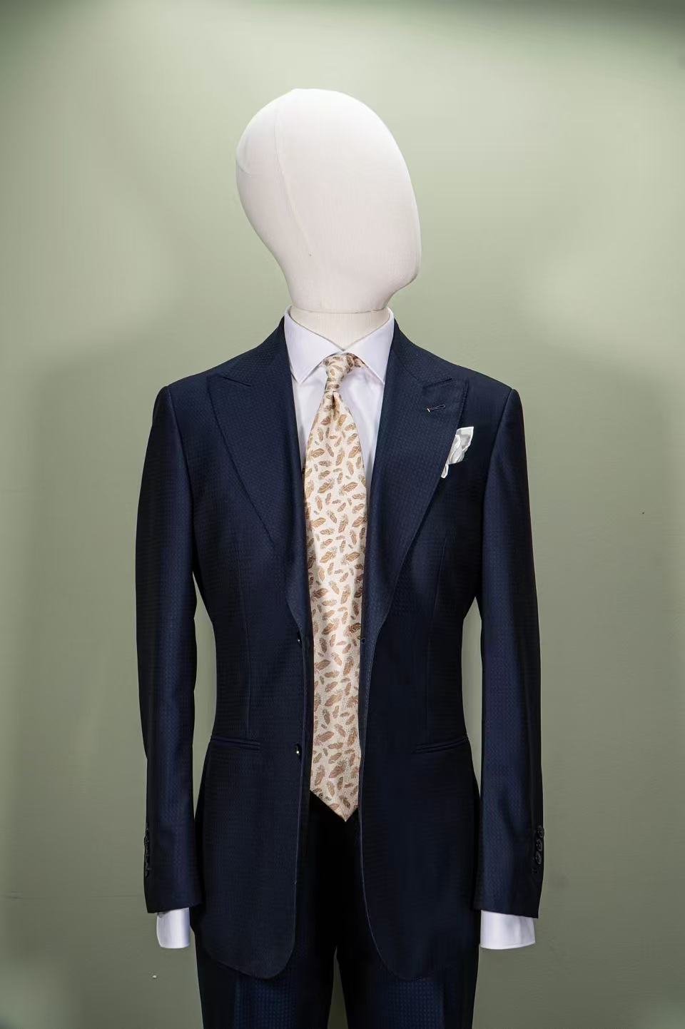 Products: LD-C010 Necktie / Polka dots / Business / Wedding / Versatile