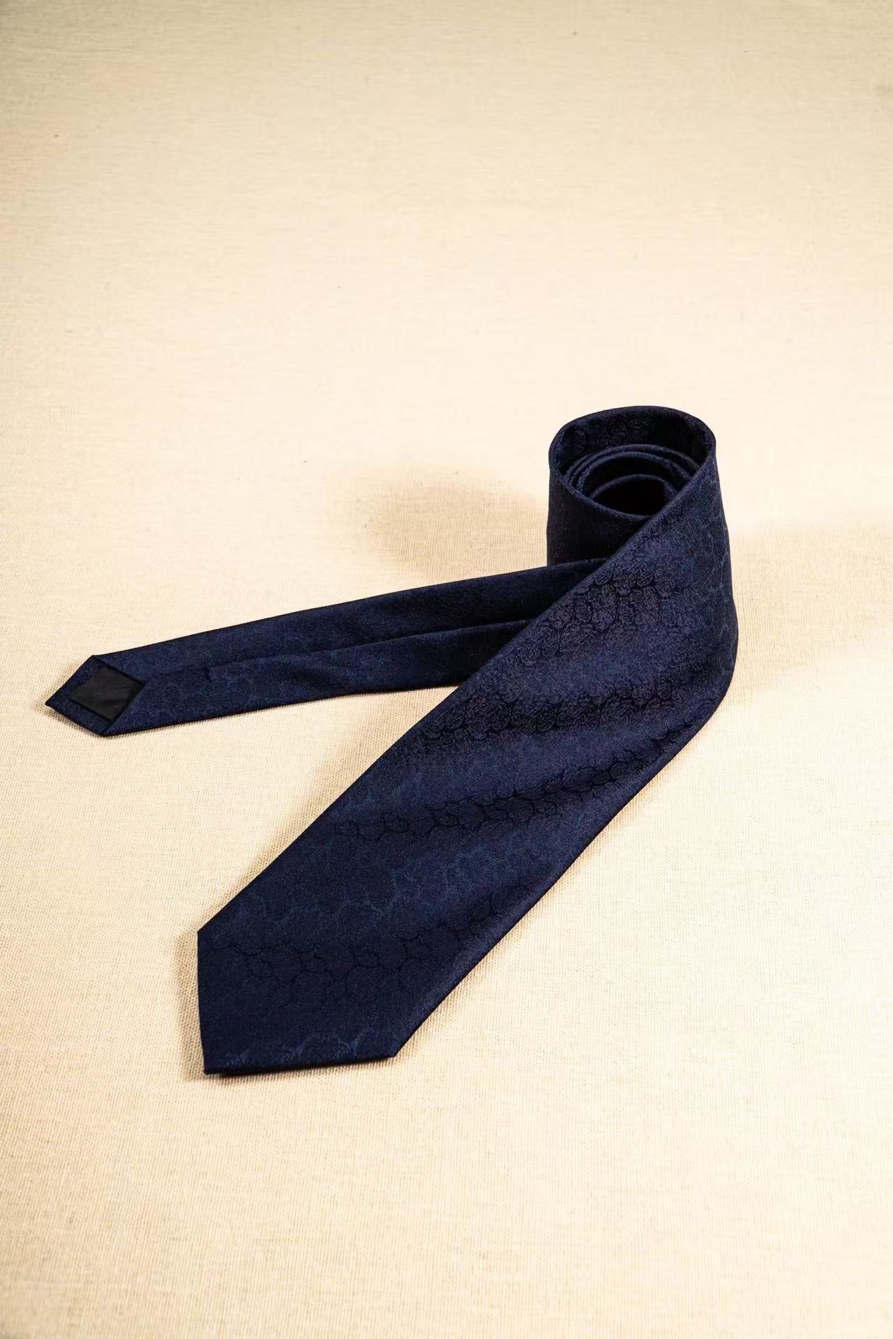 Products: LD-C068 Necktie / Pattern / Business / Wedding / Versatile