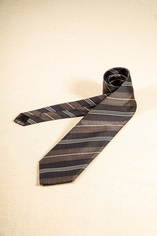 Products: LD-C029 Necktie / Stripes / Business / Wedding / Versatile